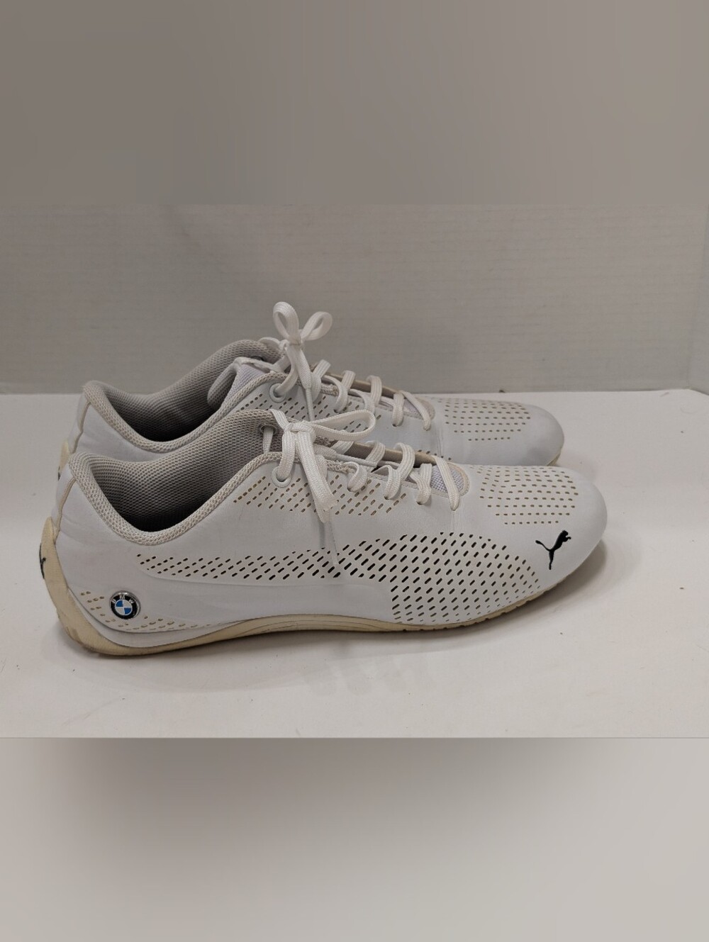 Puma BMW Men's 9.5 Motorsport Drift Cat 5 Ultra 2 306421-02 Shoes White Sneakers